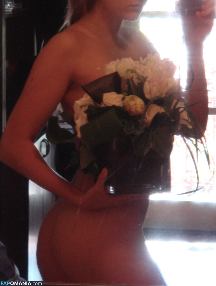 Leelee Sobieski Γυμνός Διαρρεύσαστη φωτογραφία #46