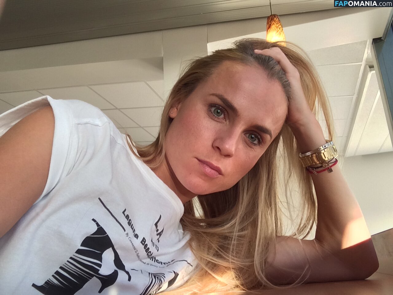 Lina Stanciute Γυμνός Διαρρεύσαστη φωτογραφία #22