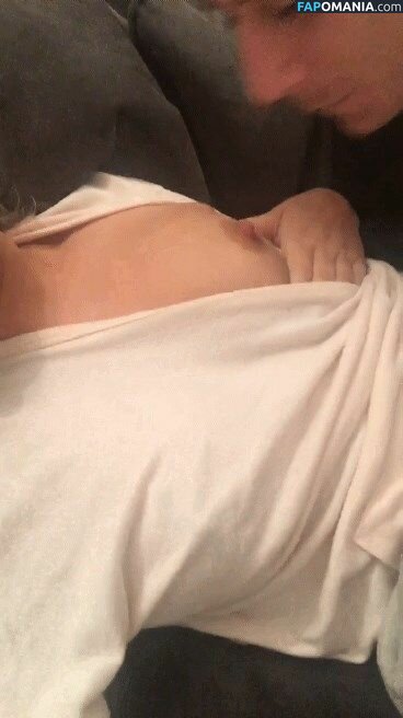 Lucy Fallon Γυμνός Διαρρεύσαστη φωτογραφία #6