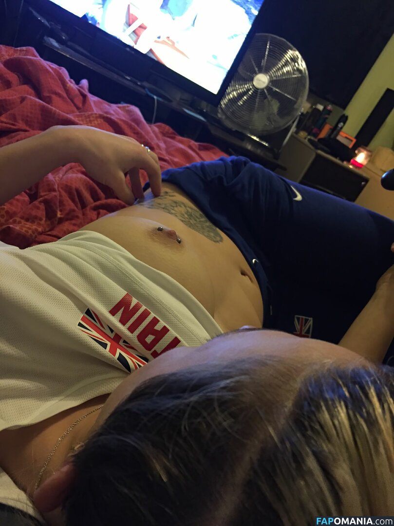 Lucy Hatton Γυμνός Διαρρεύσαστη φωτογραφία #24