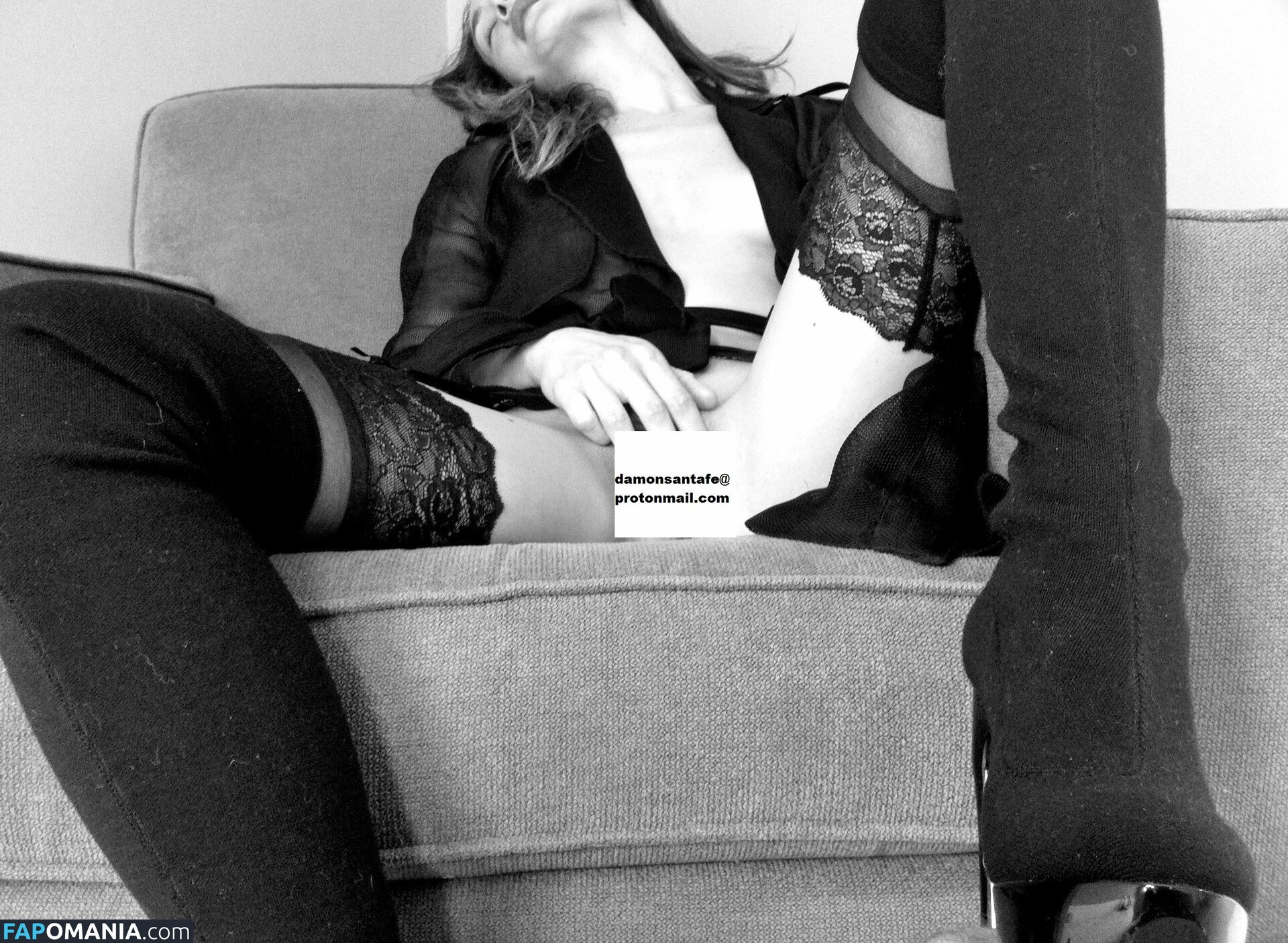 Maggie Q Γυμνός Διαρρεύσαστη φωτογραφία #1