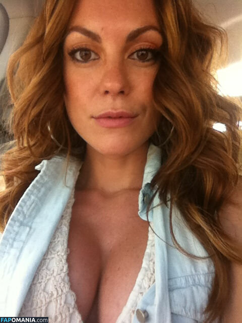 Megan Strand Γυμνός Διαρρεύσαστη φωτογραφία #39