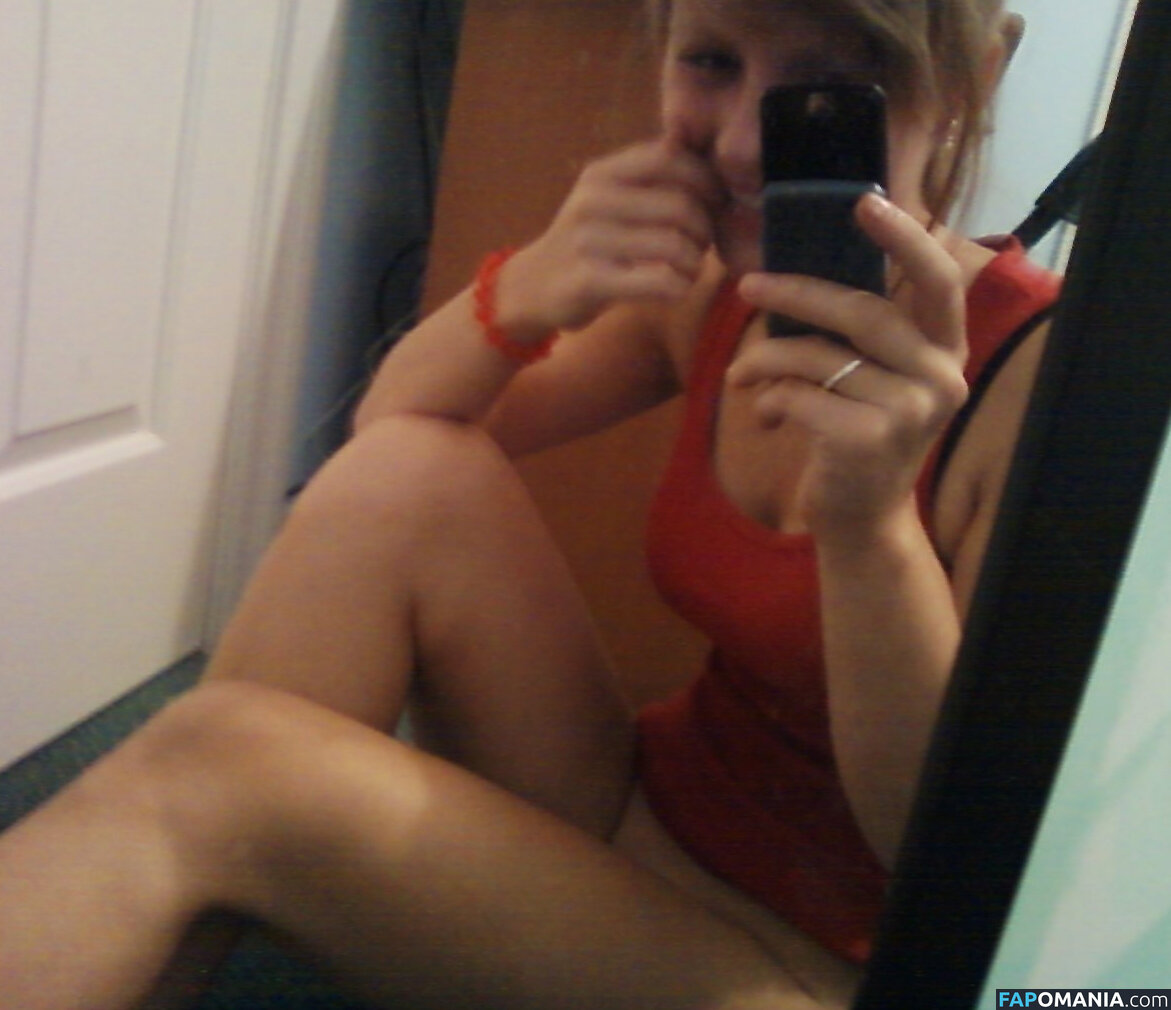 Melanie Laurent Γυμνός Διαρρεύσαστη φωτογραφία #2