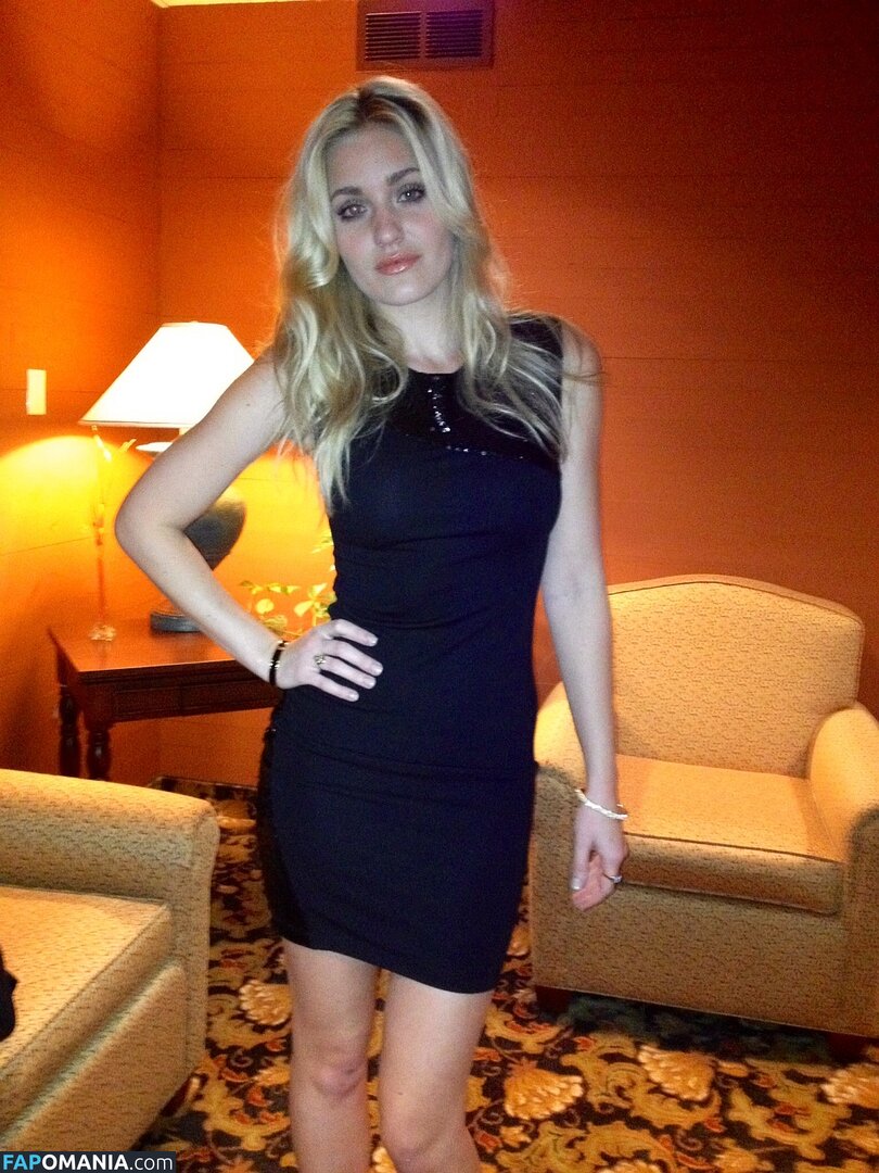 Michalka Sisters Γυμνός Διαρρεύσαστη φωτογραφία #4