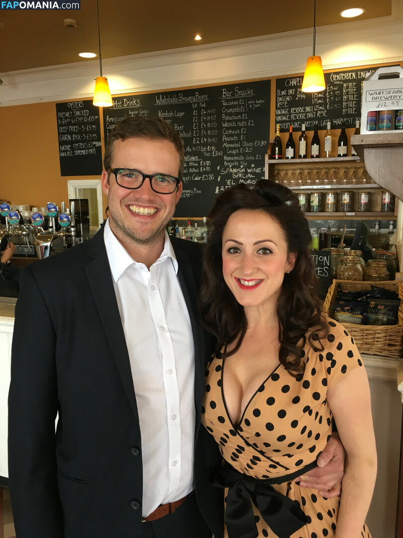 Natalie Cassidy Γυμνός Διαρρεύσαστη φωτογραφία #3