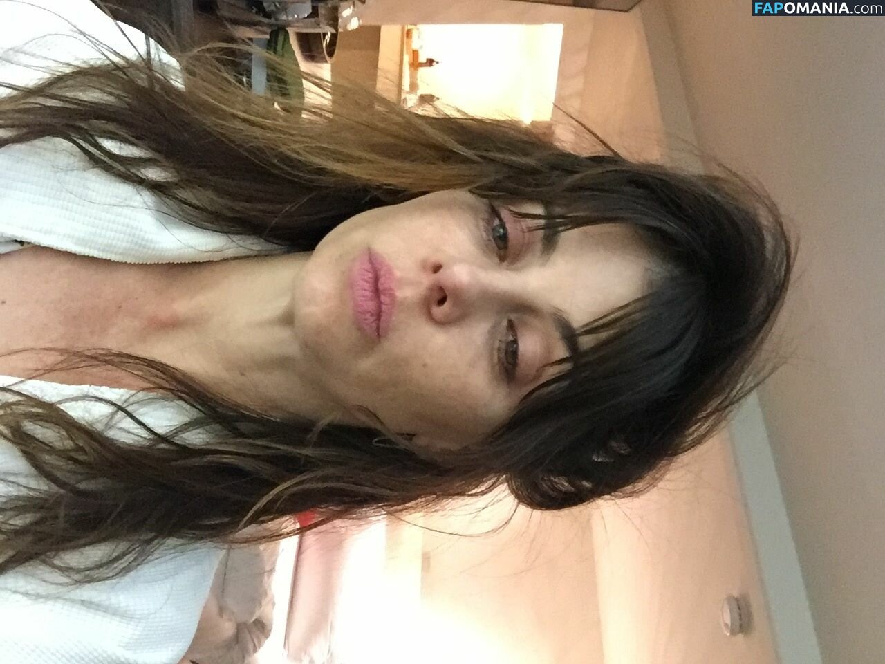Natasha Leggero Γυμνός Διαρρεύσαστη φωτογραφία #14