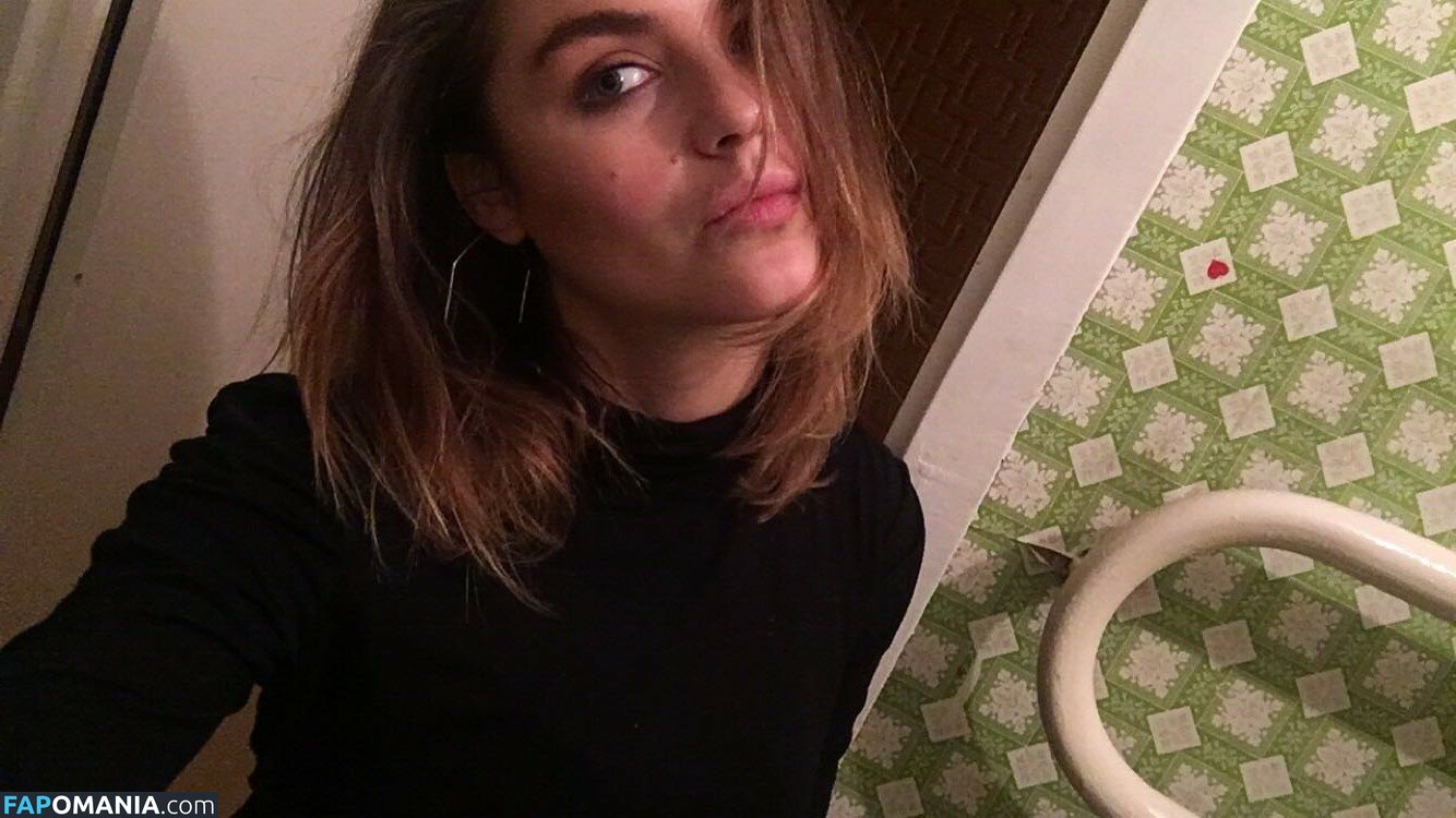 Noel Berry Γυμνός Διαρρεύσαστη φωτογραφία #341