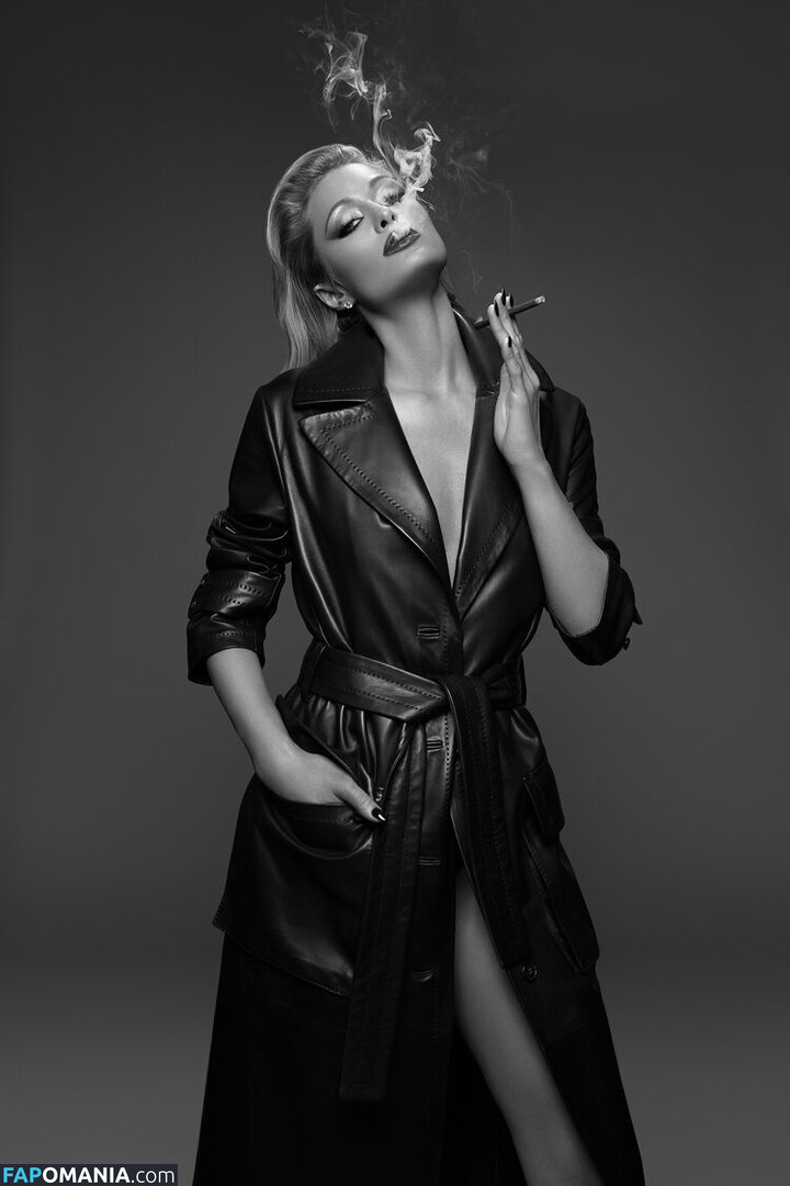 Paris Hilton Γυμνός Διαρρεύσαστη φωτογραφία #897