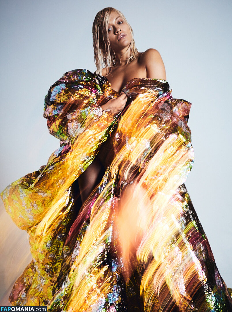 Rita Ora Γυμνός Διαρρεύσαστη φωτογραφία #74