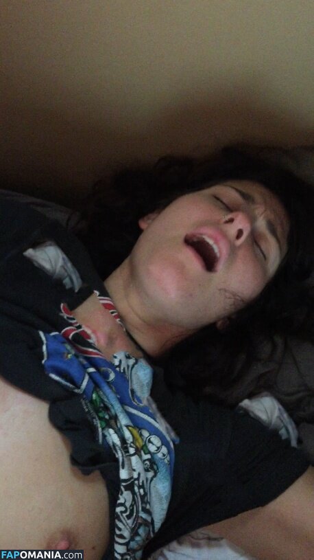 Scout Taylor Compton Γυμνός Διαρρεύσαστη φωτογραφία #1