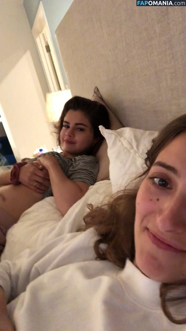Selena Gomez Γυμνός Διαρρεύσαστη φωτογραφία #20