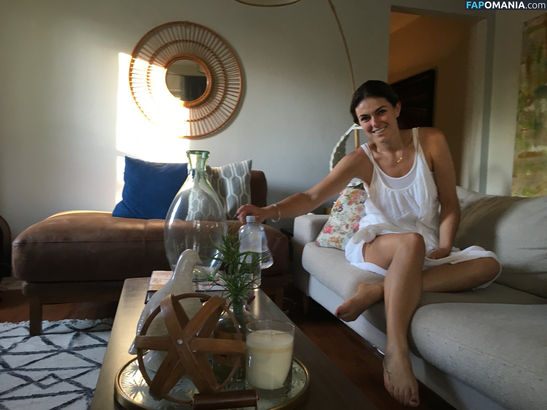 Serinda Swan Γυμνός Διαρρεύσαστη φωτογραφία #233