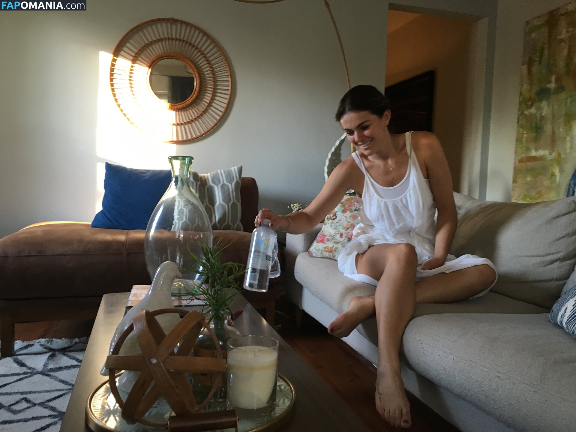 Serinda Swan Γυμνός Διαρρεύσαστη φωτογραφία #234