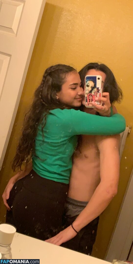Sienna Mae Gomez / sienna_mae / siennamaegomez Γυμνός OnlyFans  Διαρρεύσαστη φωτογραφία #379