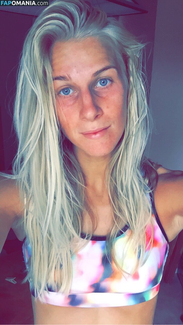 Sofia Jakobsson Γυμνός Διαρρεύσαστη φωτογραφία #12