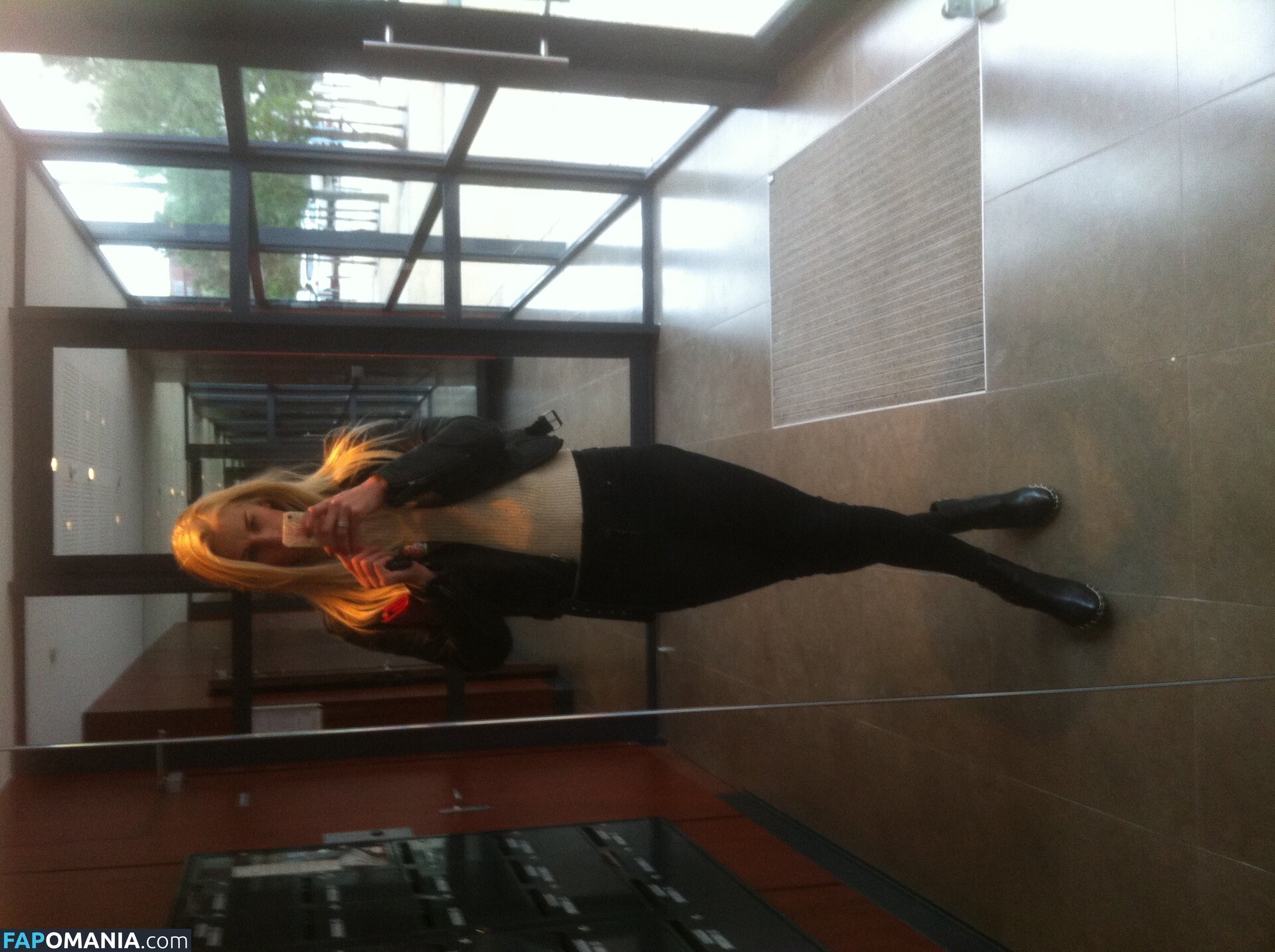 Sofia Jakobsson Γυμνός Διαρρεύσαστη φωτογραφία #181