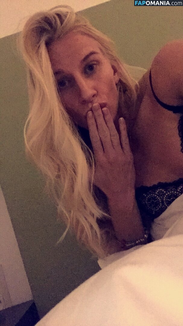 Sofia Jakobsson Γυμνός Διαρρεύσαστη φωτογραφία #193