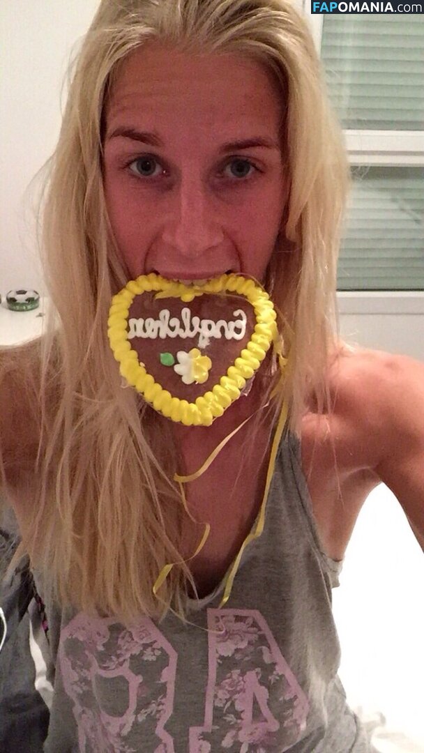 Sofia Jakobsson Γυμνός Διαρρεύσαστη φωτογραφία #212