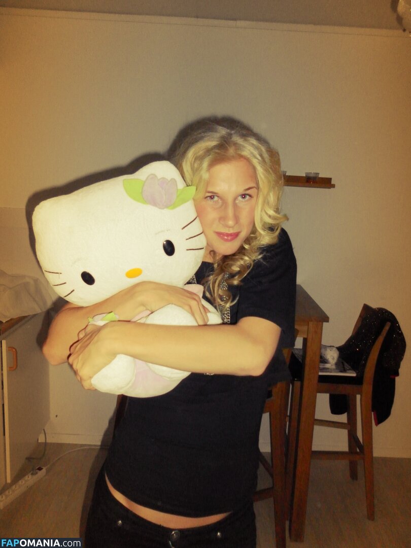 Sofia Jakobsson Γυμνός Διαρρεύσαστη φωτογραφία #242