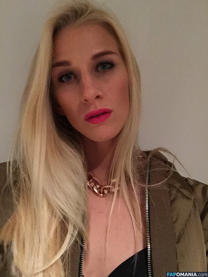 Sofia Jakobsson Γυμνός Διαρρεύσαστη φωτογραφία #246