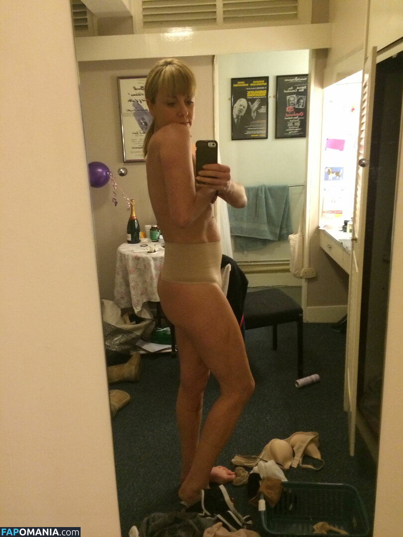 Tamzin Outhwaite Γυμνός Διαρρεύσαστη φωτογραφία #9