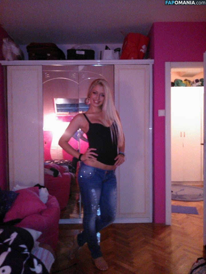 Tea Tairovic Γυμνός Διαρρεύσαστη φωτογραφία #1