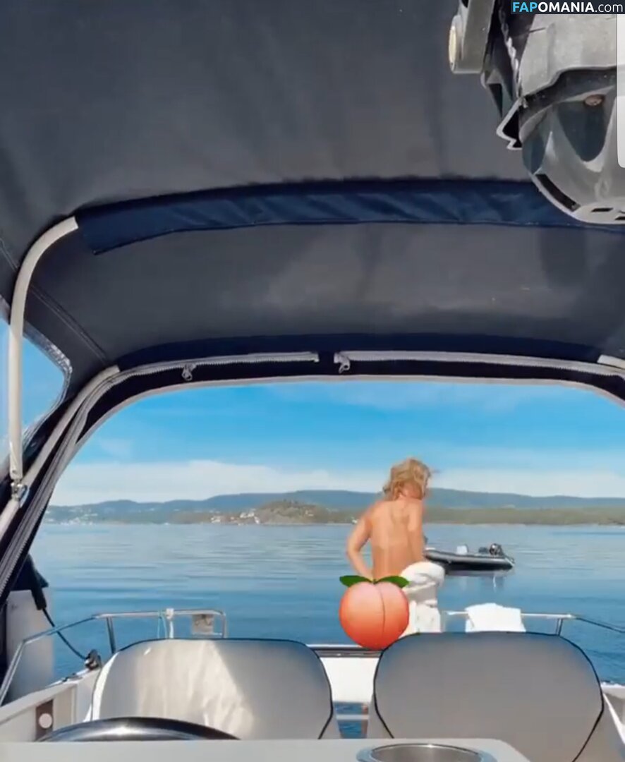 Tone Damli Γυμνός Διαρρεύσαστη φωτογραφία #22