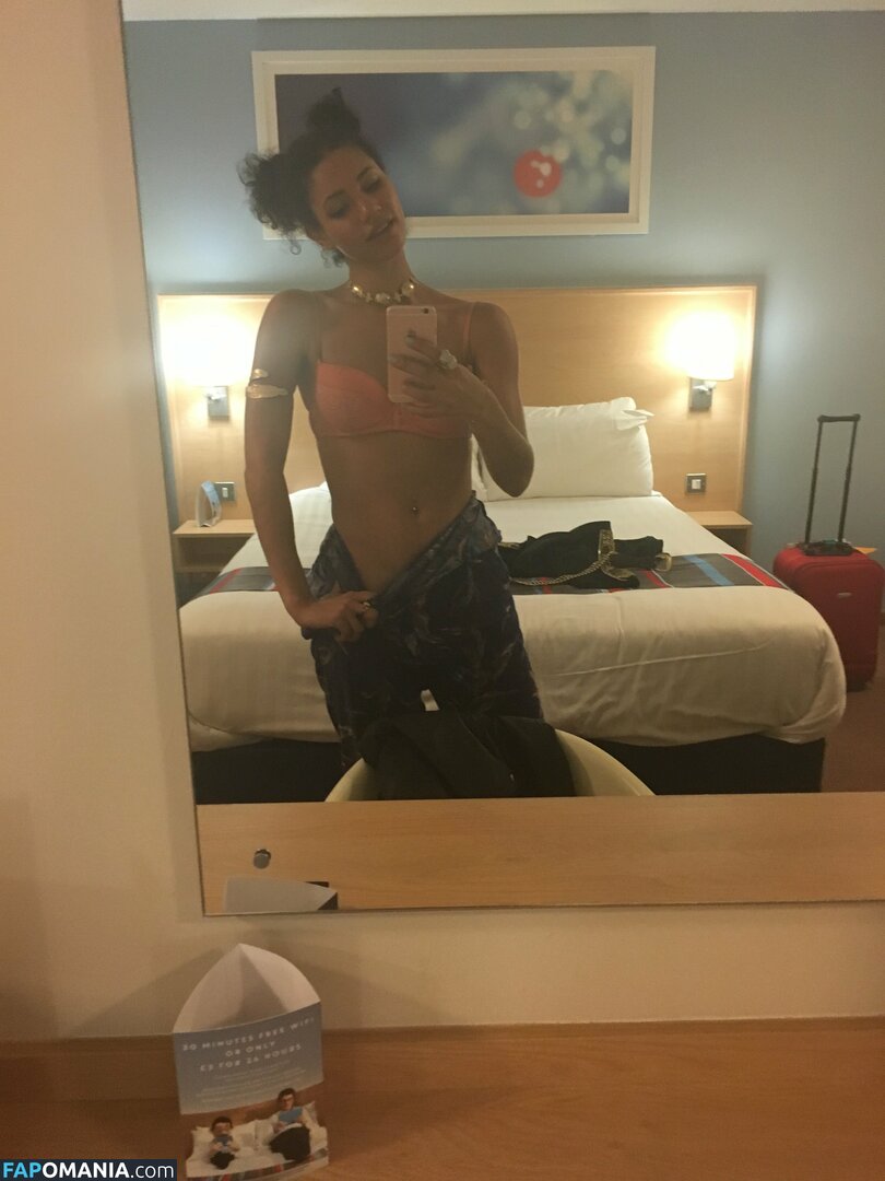 Vick Hope Γυμνός Διαρρεύσαστη φωτογραφία #292