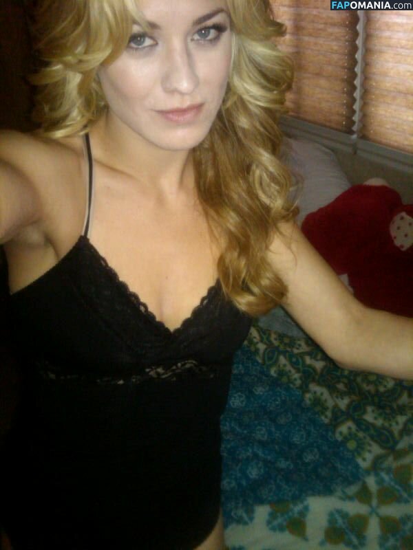 Yvonne Strahovski Γυμνός Διαρρεύσαστη φωτογραφία #30