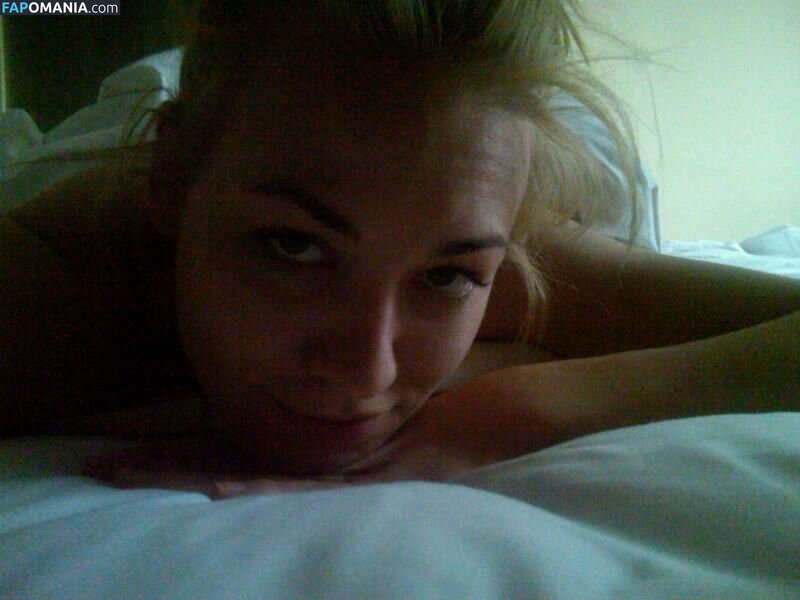 Yvonne Strahovski Γυμνός Διαρρεύσαστη φωτογραφία #36