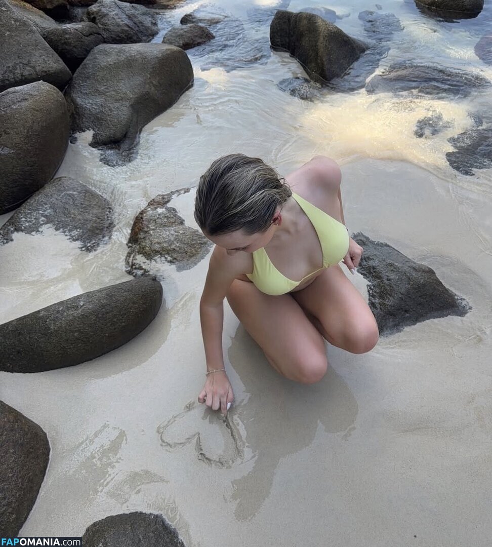 Abbie May / AbbieMay13 / https: Γυμνός OnlyFans  Διαρρεύσαστη φωτογραφία #1