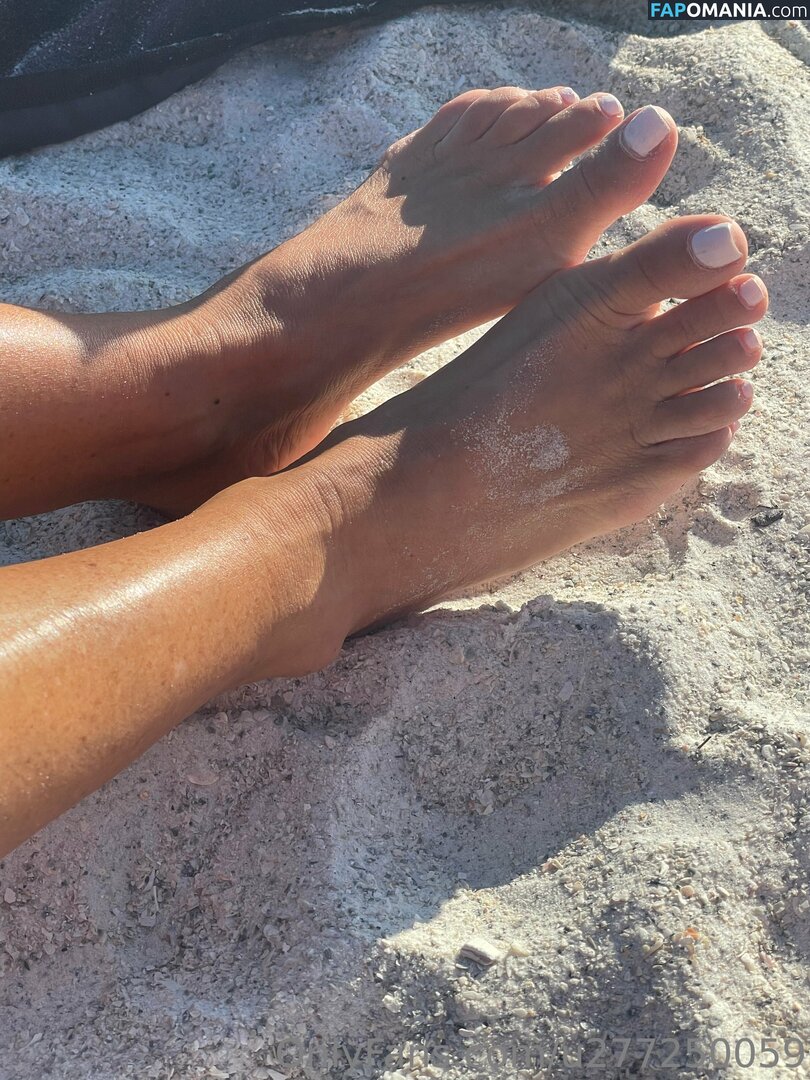 abbyrosesexyfeet Γυμνός OnlyFans  Διαρρεύσαστη φωτογραφία #3