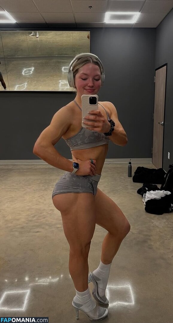 Addison Shields / addisonbrinley Γυμνός OnlyFans  Διαρρεύσαστη φωτογραφία #2