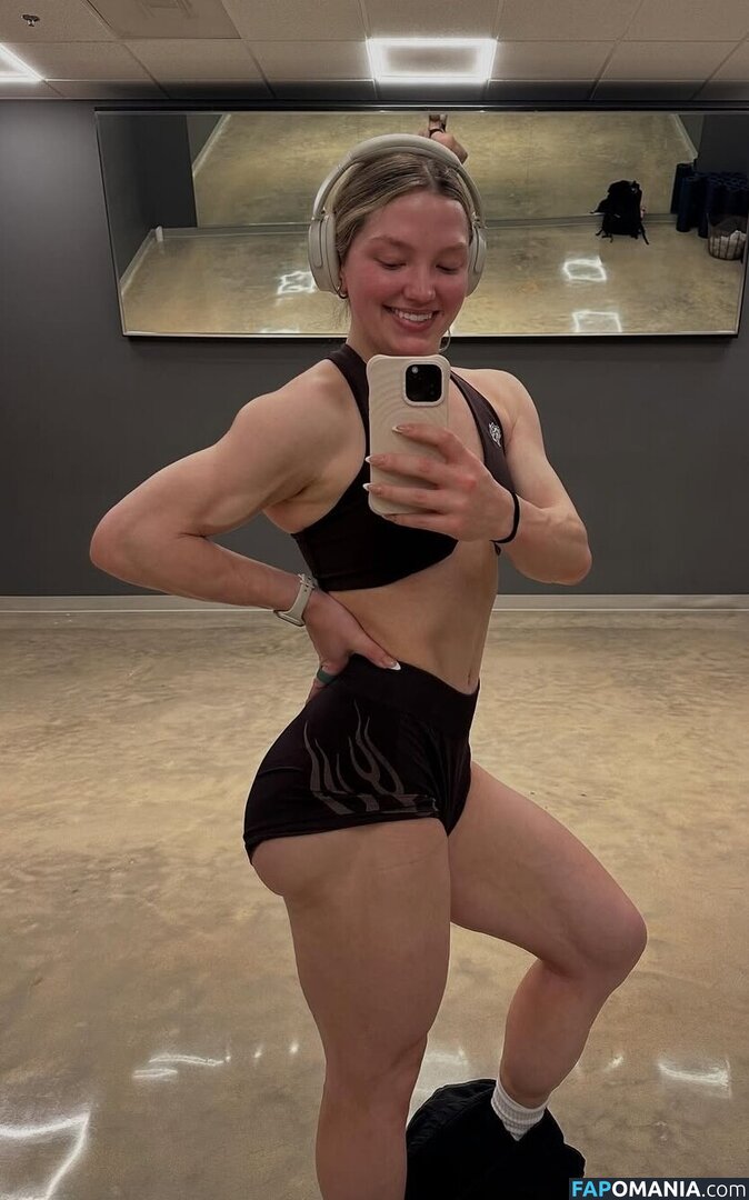 Addison Shields / addisonbrinley Γυμνός OnlyFans  Διαρρεύσαστη φωτογραφία #3