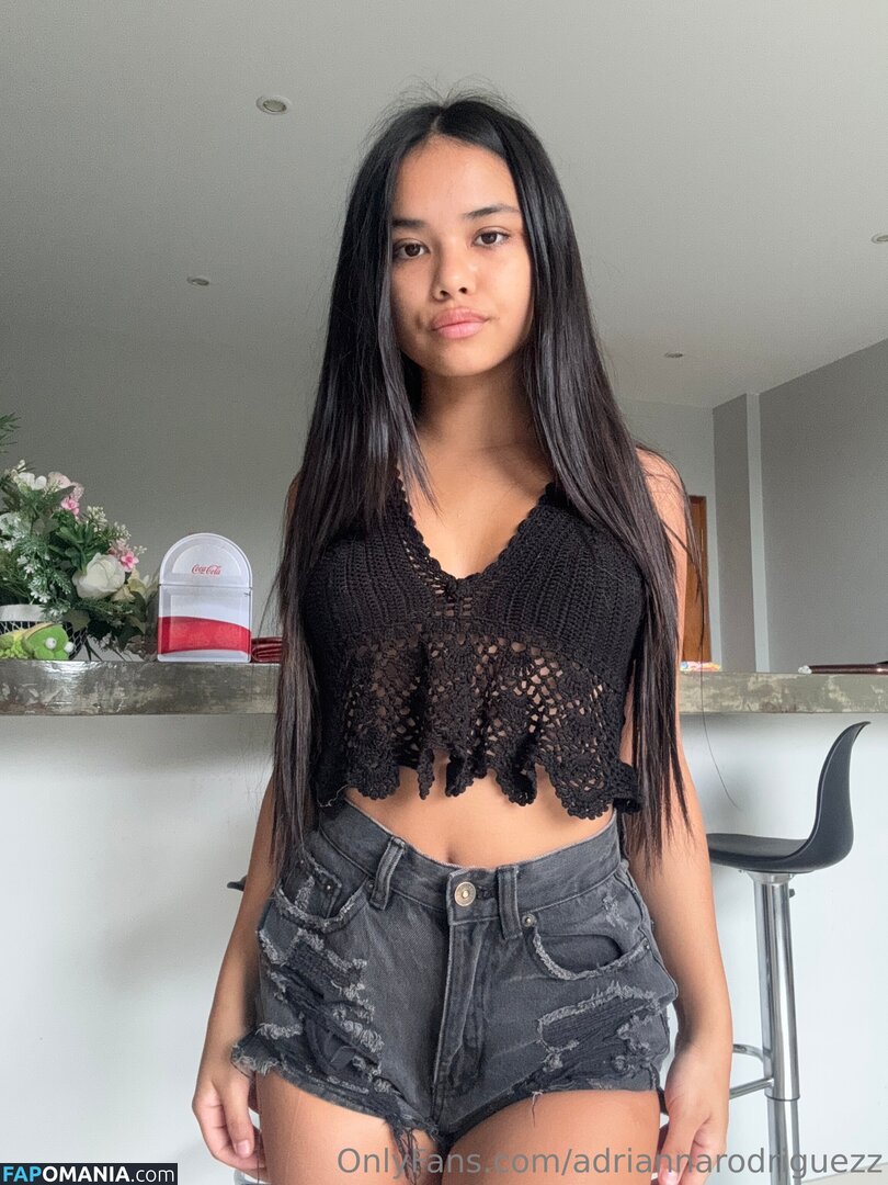 adriannarodrgz / adriannarodriguezz Γυμνός OnlyFans  Διαρρεύσαστη φωτογραφία #11