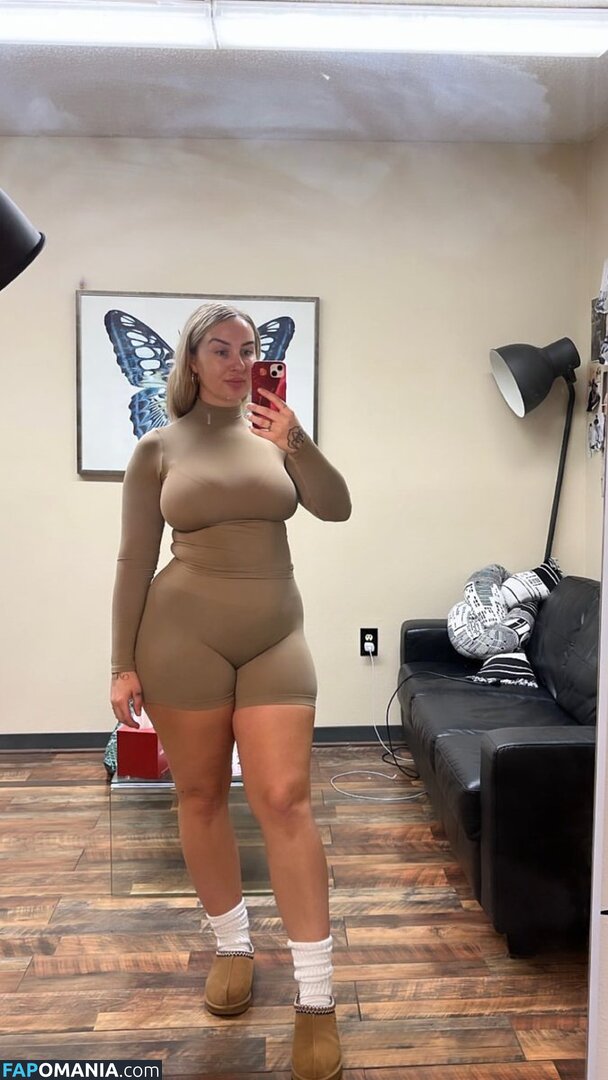 Adrienne Earthiangel Γυμνός OnlyFans  Διαρρεύσαστη φωτογραφία #2