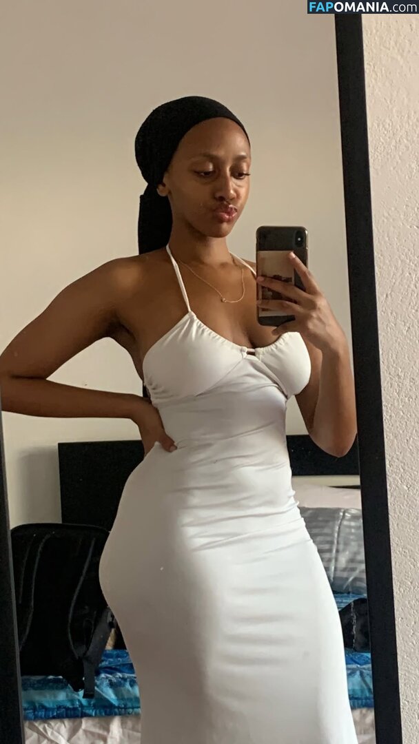 African Booty Meat / curvyandnatural Γυμνός OnlyFans  Διαρρεύσαστη φωτογραφία #1