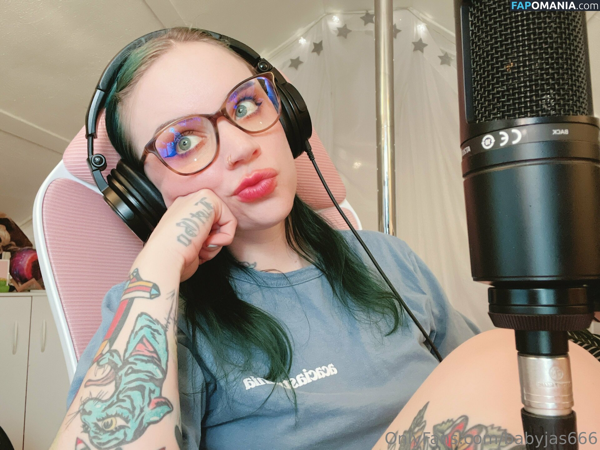 Ahptik / babyjas666 / babyjascb / girlfriends.girlfriend Γυμνός OnlyFans  Διαρρεύσαστη φωτογραφία #27