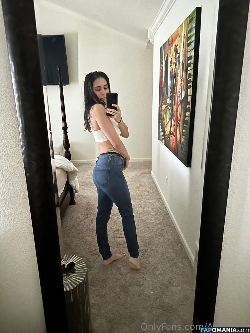 alalice25 / alicealice25 Γυμνός OnlyFans  Διαρρεύσαστη φωτογραφία #4