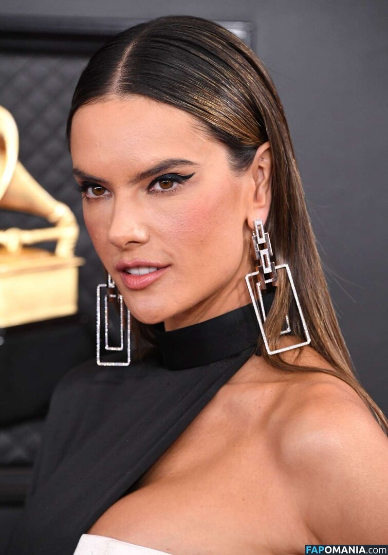 Alessandra / Alessandra Ambrosio / aleambrosio / alelovesanja / alessandraambrosio / https: Γυμνός OnlyFans  Διαρρεύσαστη φωτογραφία #1598