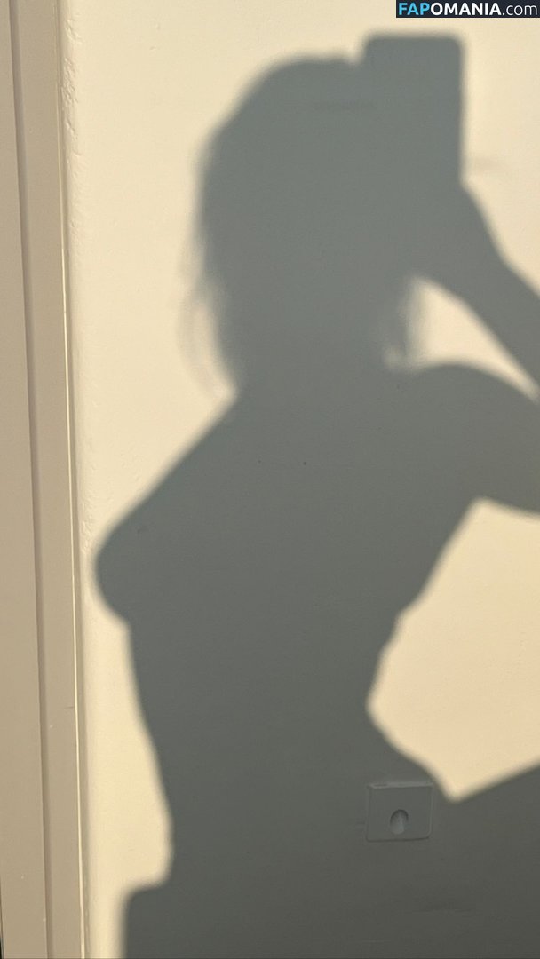 Alexandra Stan Γυμνός Διαρρεύσαστη φωτογραφία #134