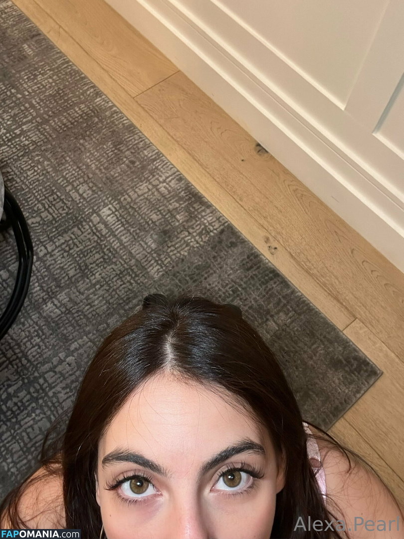 alexapearl / alexasxlife Γυμνός OnlyFans  Διαρρεύσαστη φωτογραφία #9