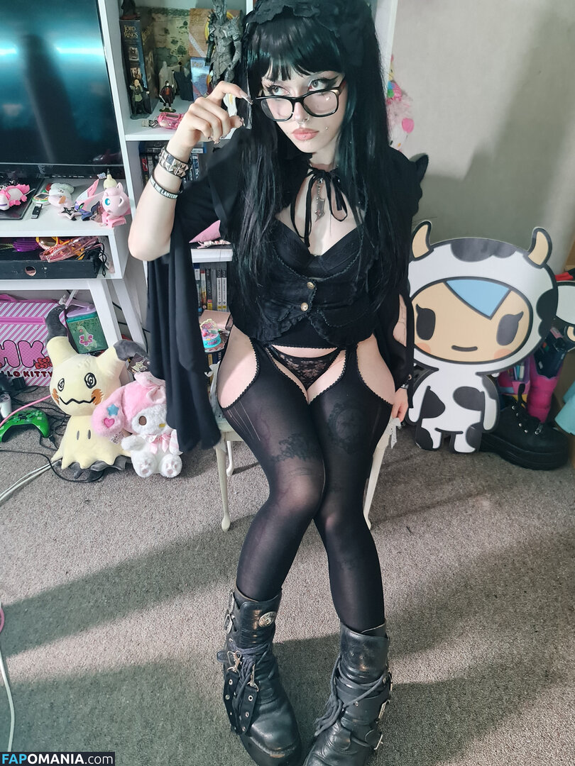 +:｡.ruby ʚ ♡ ɞ ⋆ ✧.｡ / allmyheartbear / myarykerx / usakumyawhore / usakyumawhore Γυμνός OnlyFans  Διαρρεύσαστη φωτογραφία #8