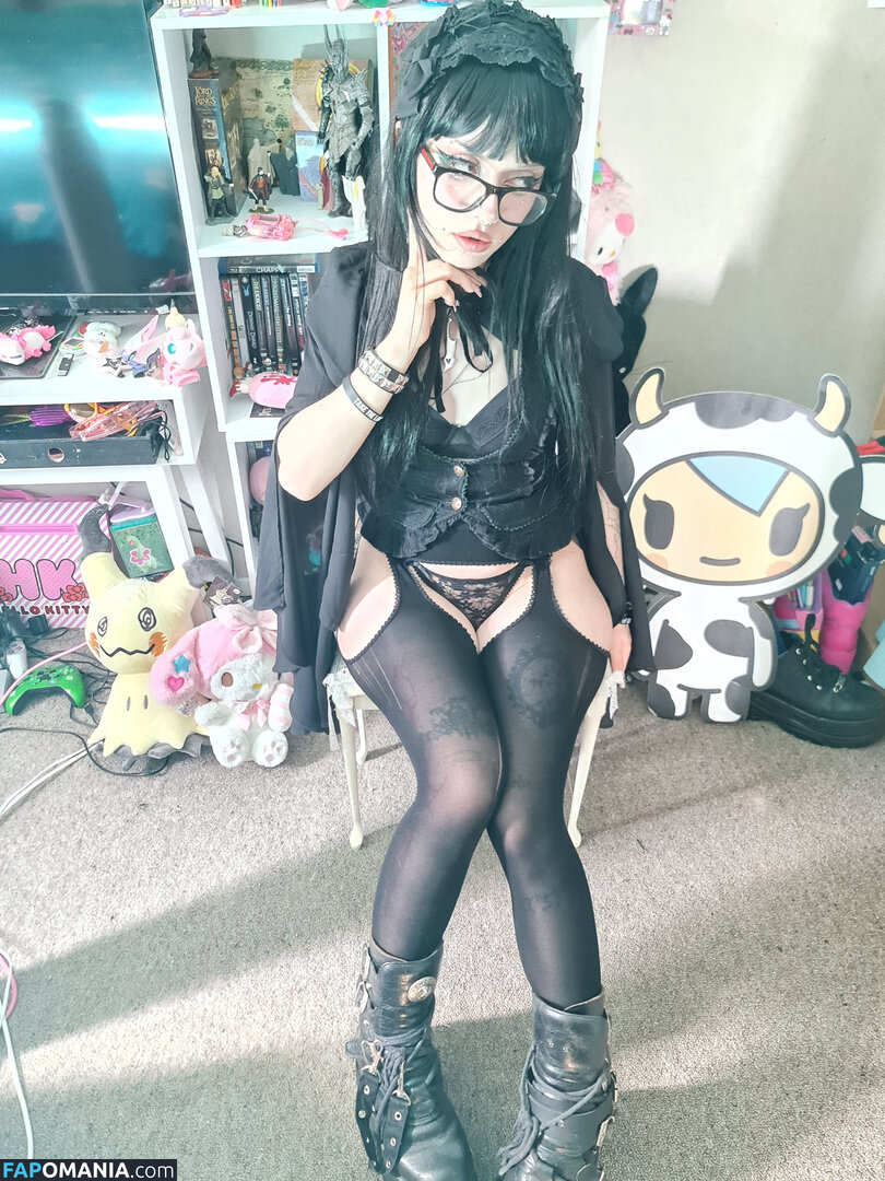 +:｡.ruby ʚ ♡ ɞ ⋆ ✧.｡ / allmyheartbear / myarykerx / usakumyawhore / usakyumawhore Γυμνός OnlyFans  Διαρρεύσαστη φωτογραφία #9