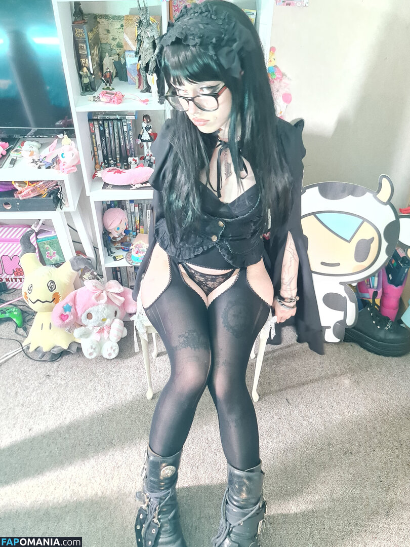 +:｡.ruby ʚ ♡ ɞ ⋆ ✧.｡ / allmyheartbear / myarykerx / usakumyawhore / usakyumawhore Γυμνός OnlyFans  Διαρρεύσαστη φωτογραφία #11