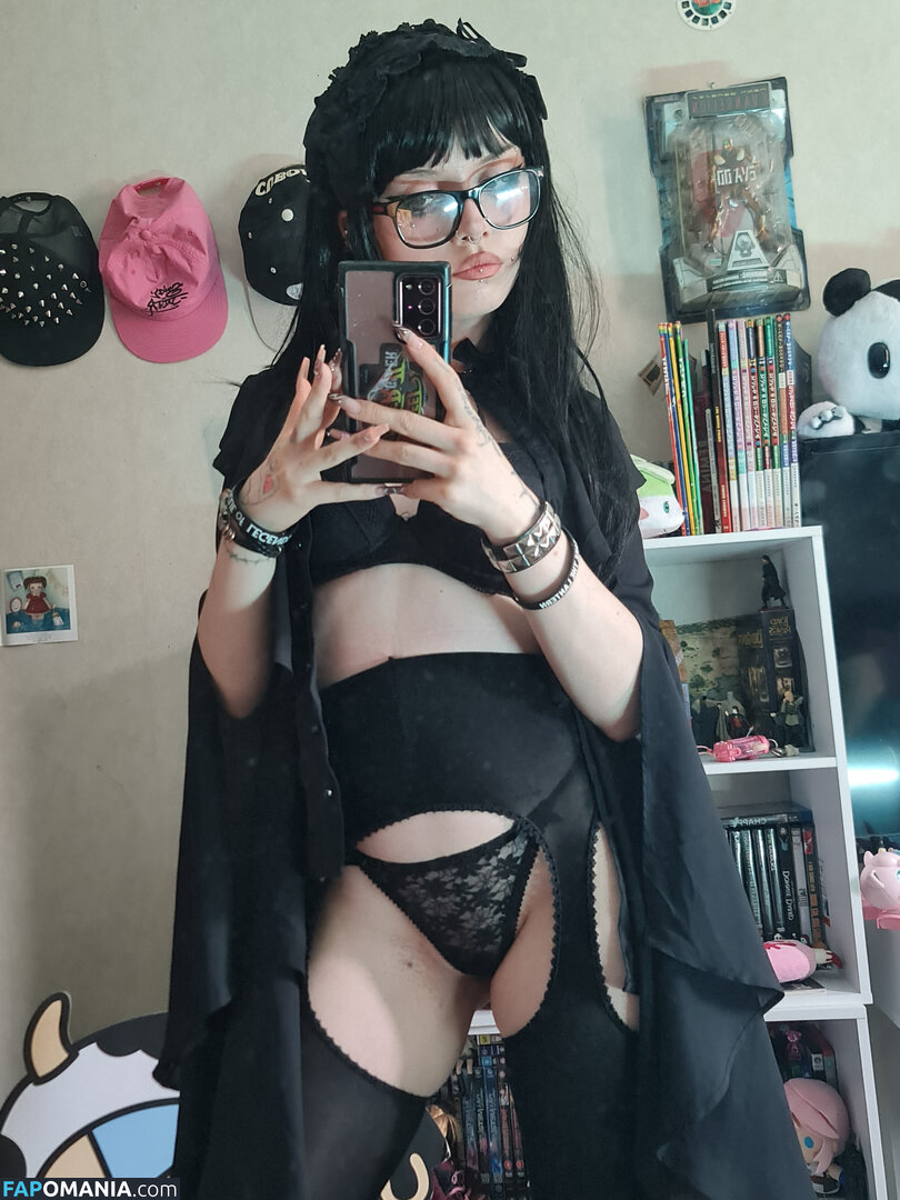 +:｡.ruby ʚ ♡ ɞ ⋆ ✧.｡ / allmyheartbear / myarykerx / usakumyawhore / usakyumawhore Γυμνός OnlyFans  Διαρρεύσαστη φωτογραφία #13