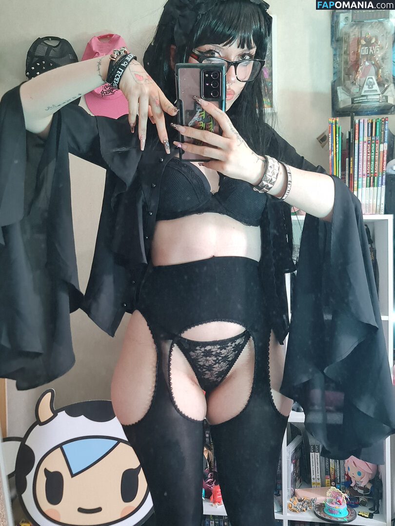 +:｡.ruby ʚ ♡ ɞ ⋆ ✧.｡ / allmyheartbear / myarykerx / usakumyawhore / usakyumawhore Γυμνός OnlyFans  Διαρρεύσαστη φωτογραφία #19