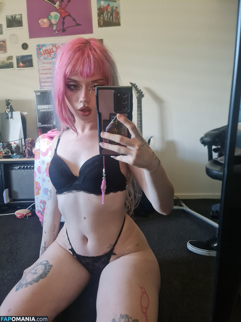 +:｡.ruby ʚ ♡ ɞ ⋆ ✧.｡ / allmyheartbear / myarykerx / usakumyawhore / usakyumawhore Γυμνός OnlyFans  Διαρρεύσαστη φωτογραφία #36