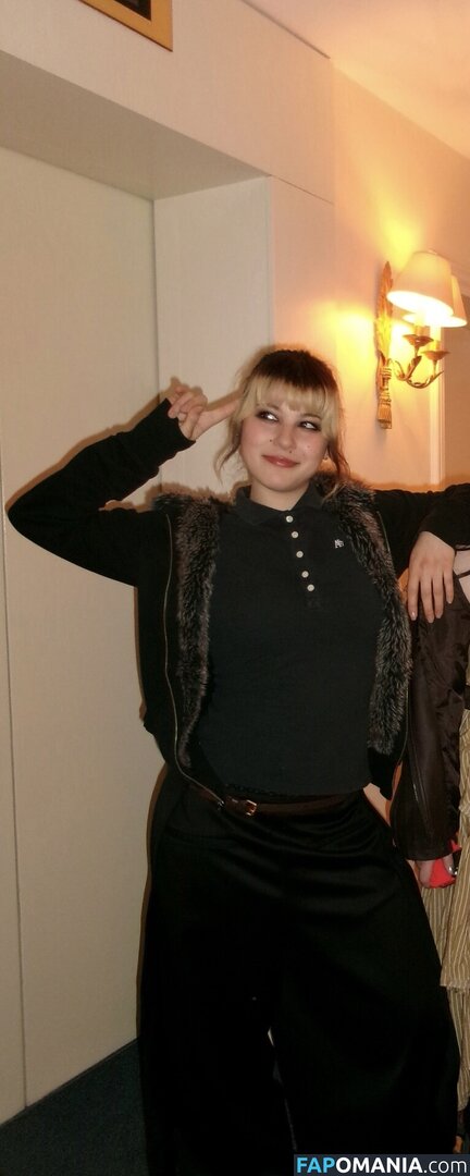 Alysa Liu / AlysaLiu / alysaxliu / https: Γυμνός OnlyFans  Διαρρεύσαστη φωτογραφία #11