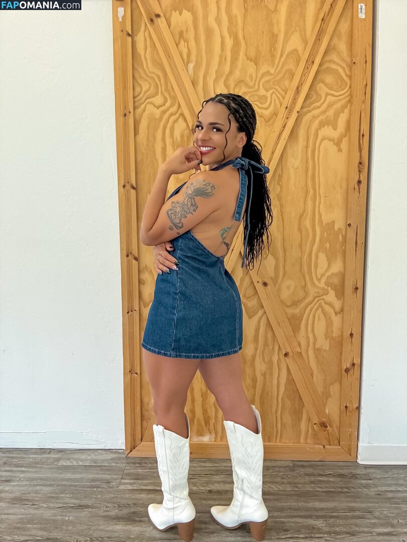 Amber Reacts / amber walker / ambercharity5 Γυμνός OnlyFans  Διαρρεύσαστη φωτογραφία #10